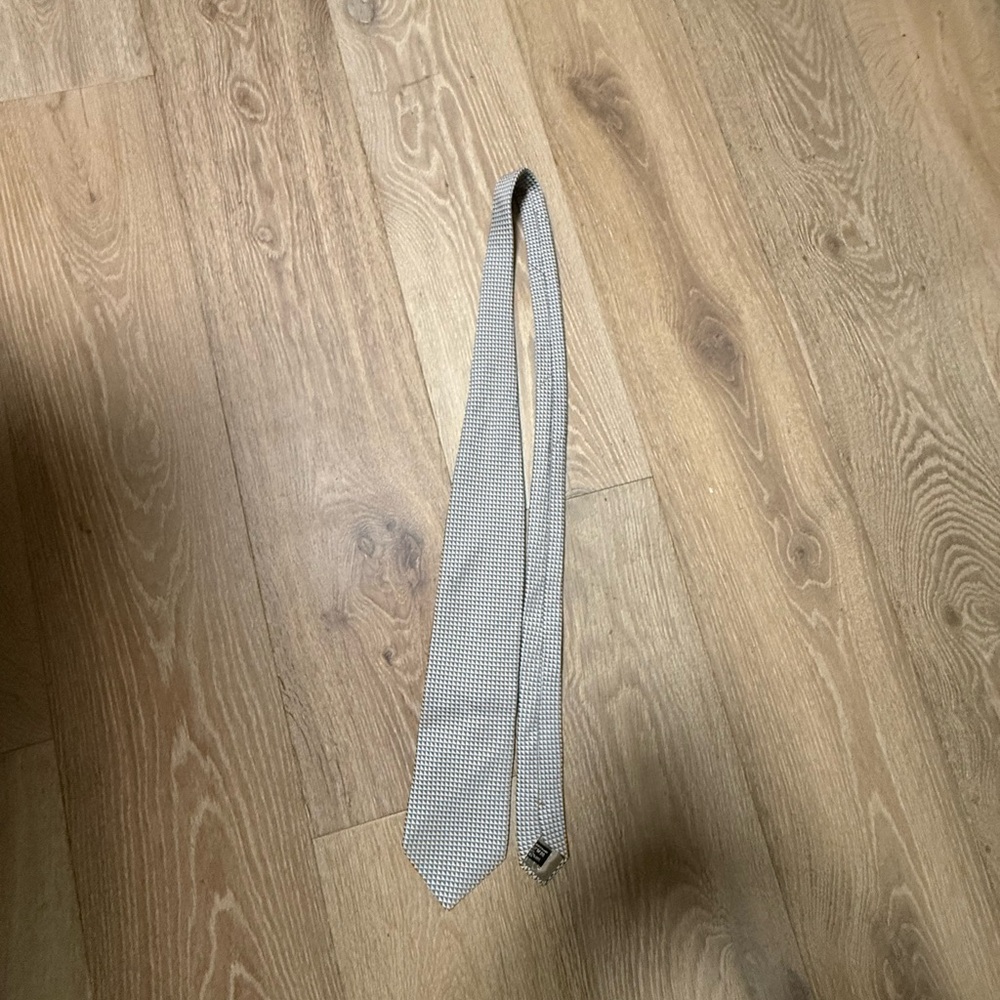 Giorgio Armani Geometric Gray Tie